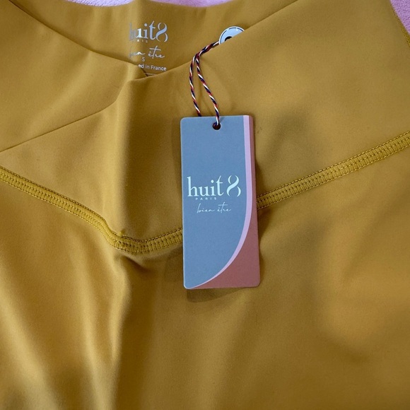 HUIT8 Paris BIEN-ETRE V-CUT SHORTS Sz S
$69.00 $30
Mustard - Picture 13 of 16